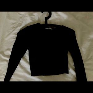 ZARA BASIC BLACK LONG SLEEVE CROP TOP